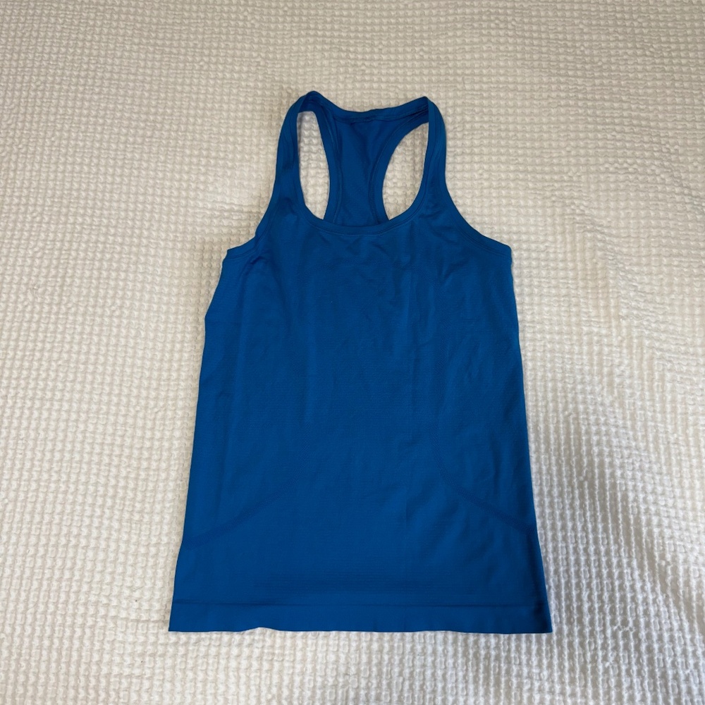 Lululemon Swiftly Tech Racerback Tank Top 2.0 Hip Length - size 6